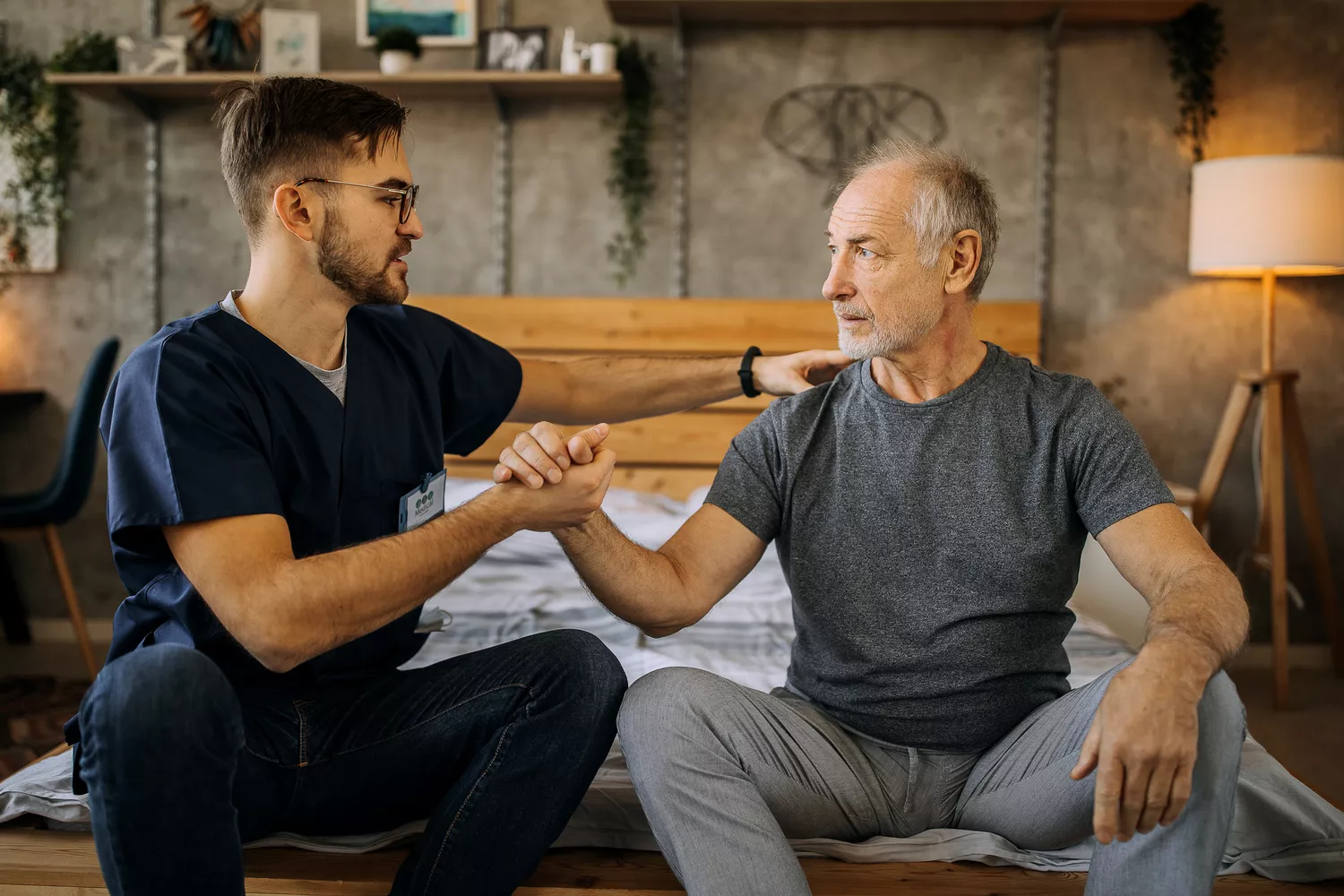 肌萎縮側索硬化癥發(fā)病年齡、危險因素和早期征兆