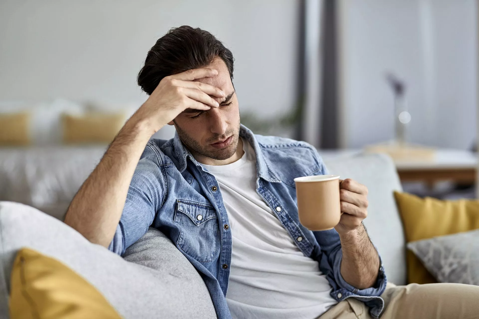 肝病的10個(gè)早期體征和癥狀