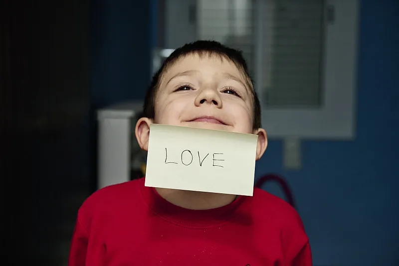 人類(lèi)胚胎干細胞治療自閉癥：系列病例