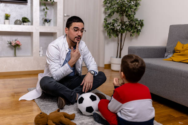 在有遺傳傾向的兒童中誘發(fā)自閉癥譜系障礙。