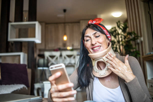 什么是頸部脊髓損傷-影響、階段和治療